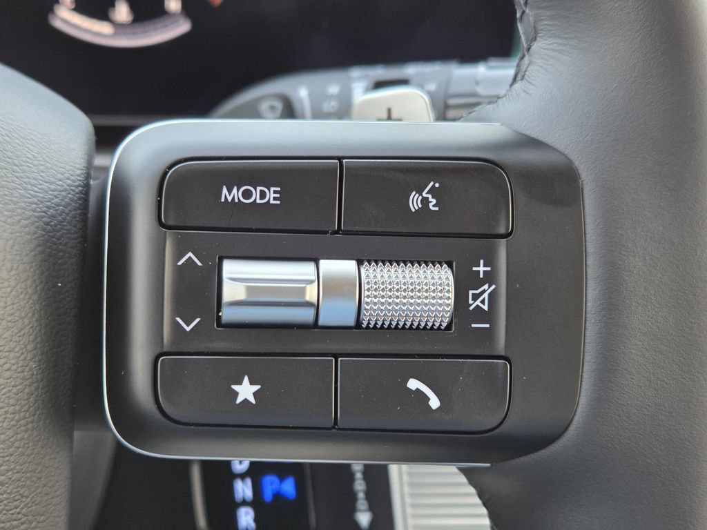 New 2027 Hyundai Santa Fe SE FWD image 16