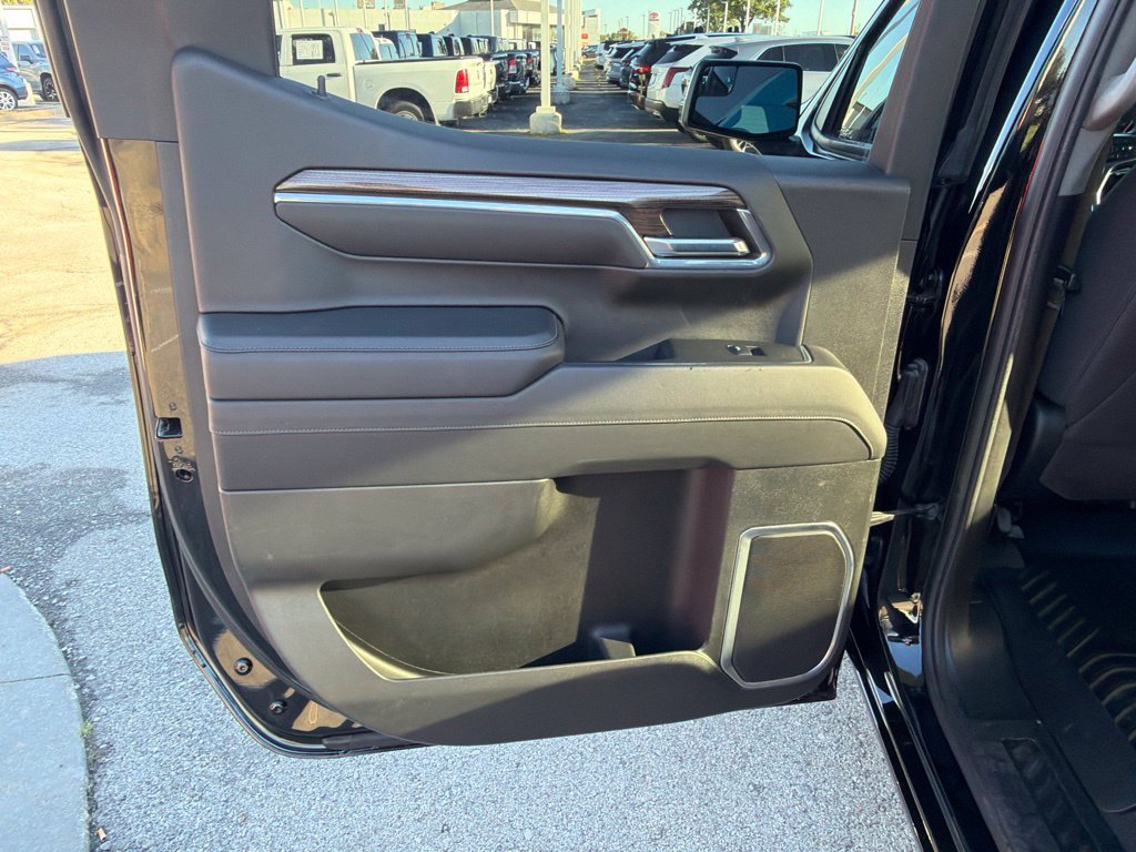 Used 2024 Chevrolet Silverado 1500 LT w/ Protection Package RWD image 16