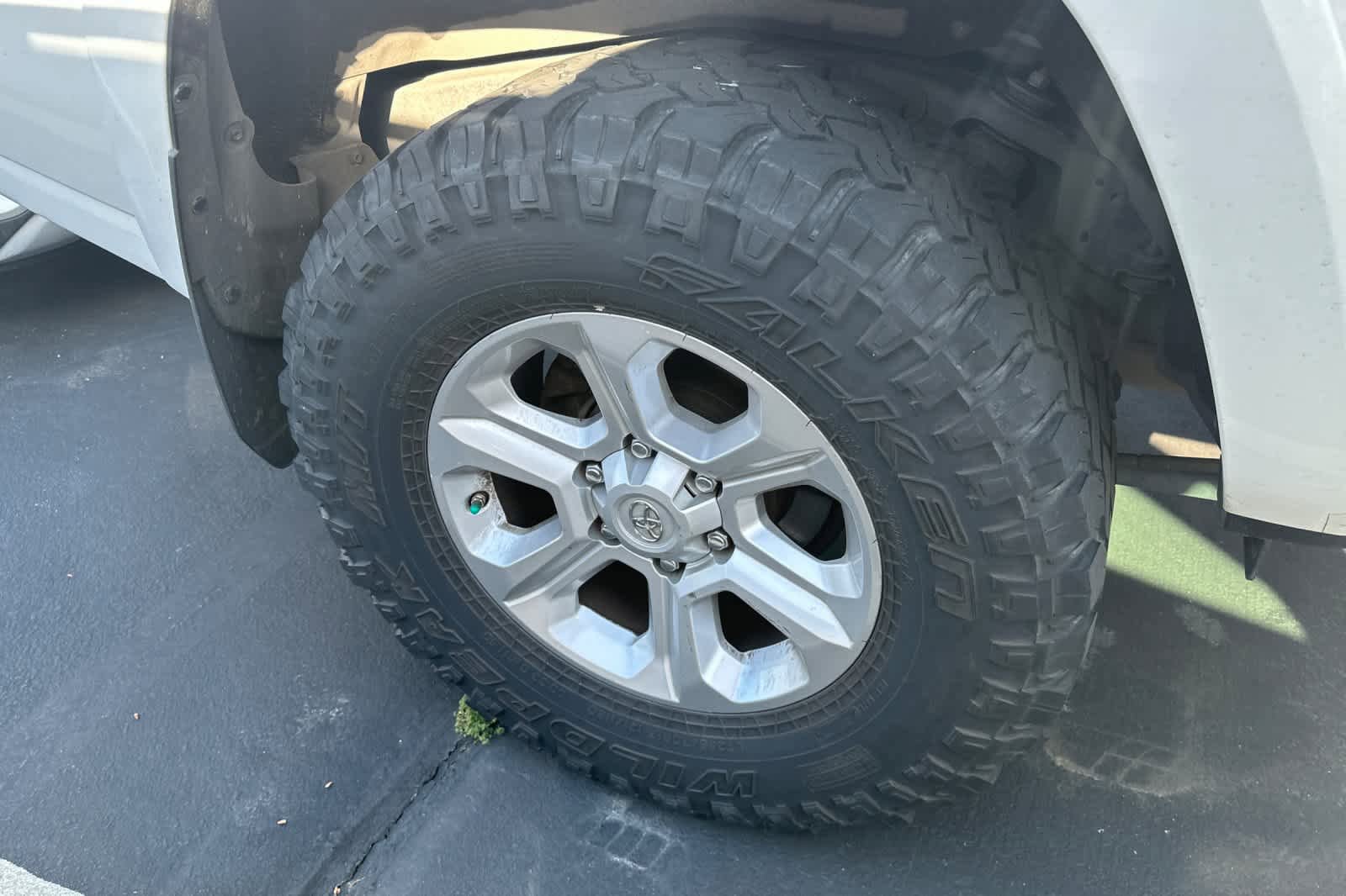 Used 2019 Toyota 4Runner SR5 Premium AWD/4WD image 14