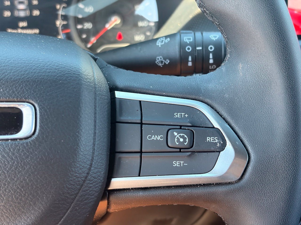 Used 2024 Jeep Compass Latitude w/ Altitude Special Edition AWD/4WD image 26