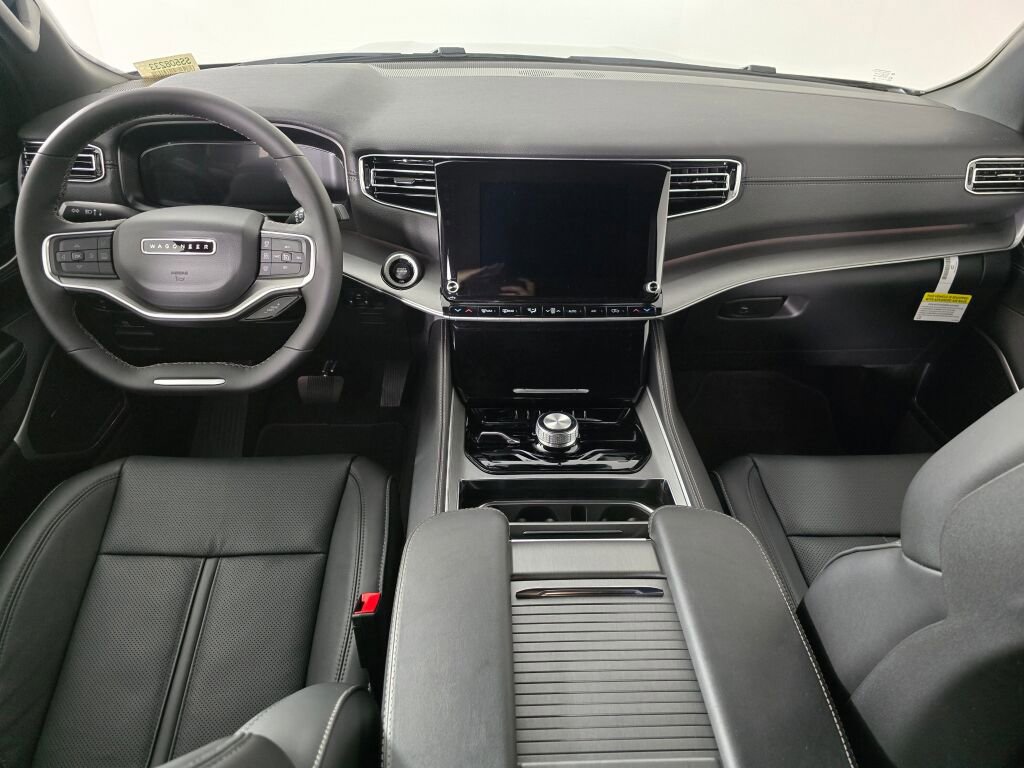 New 2025 Jeep Wagoneer 4WD w/ HD Trailer Tow Package image 17