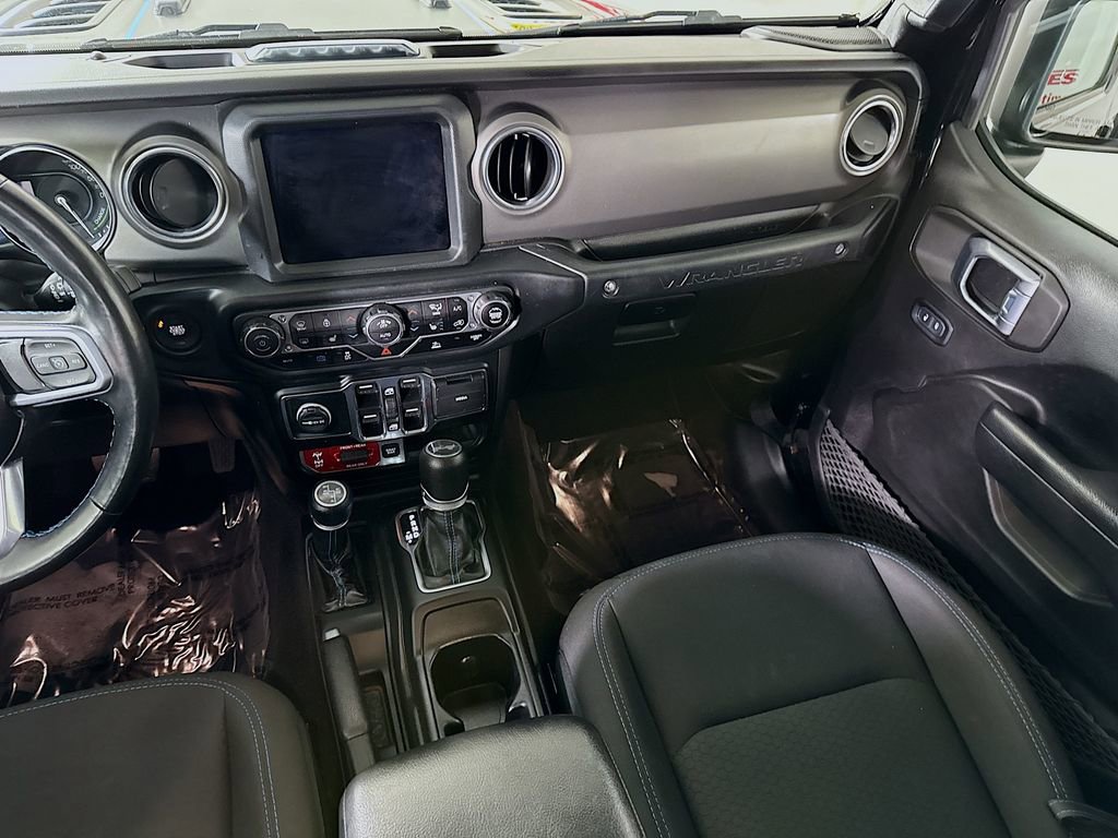 Used 2022 Jeep Wrangler Unlimited Rubicon 4xe w/ Cold Weather Group image 27