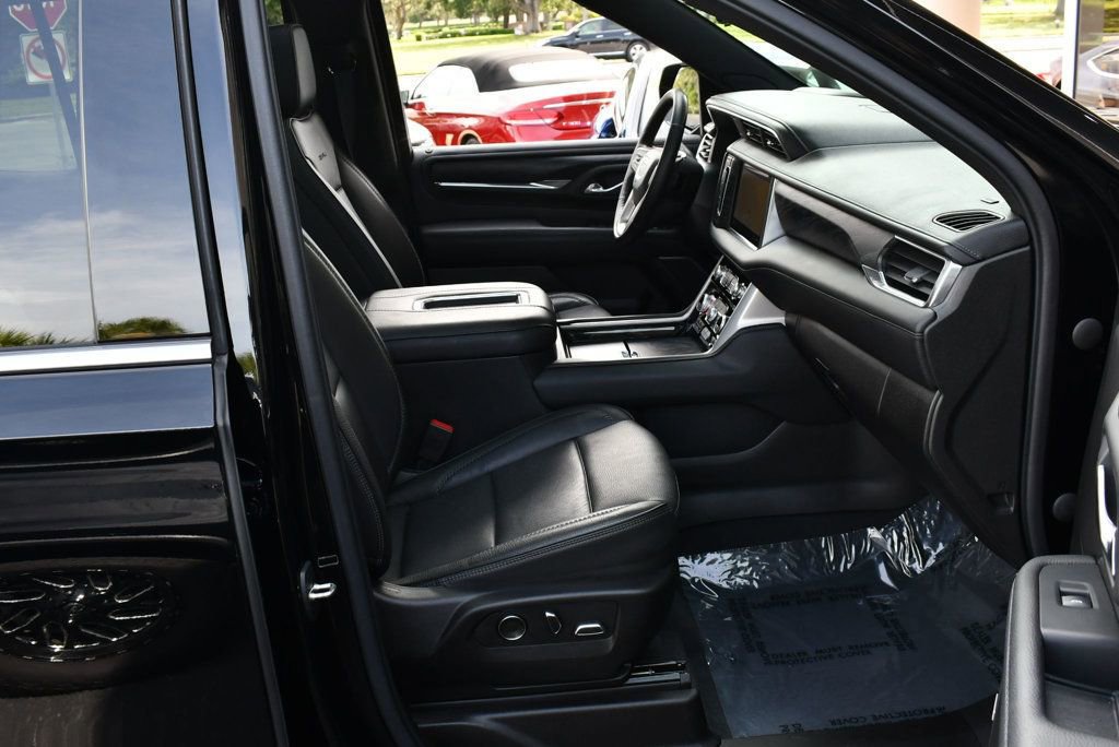 Used 2021 GMC Yukon Denali w/ Denali Premium Package image 56
