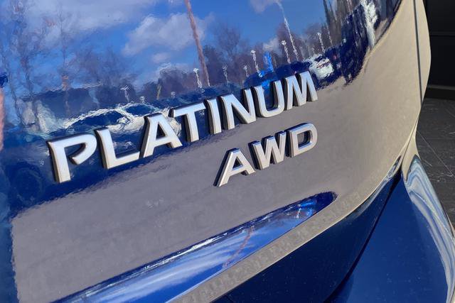 Used 2024 Nissan Rogue Platinum image 35