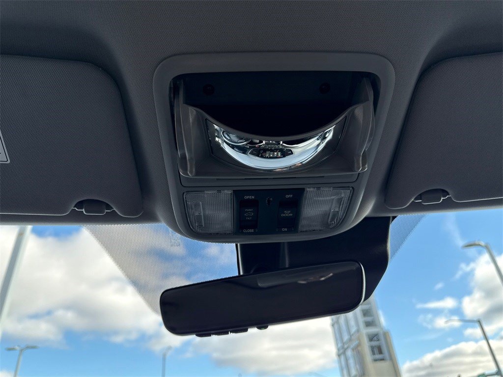 Used 2022 Honda Pilot EX-L image 30