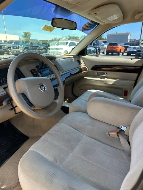 Used 2006 Mercury Grand Marquis GS RWD image 12