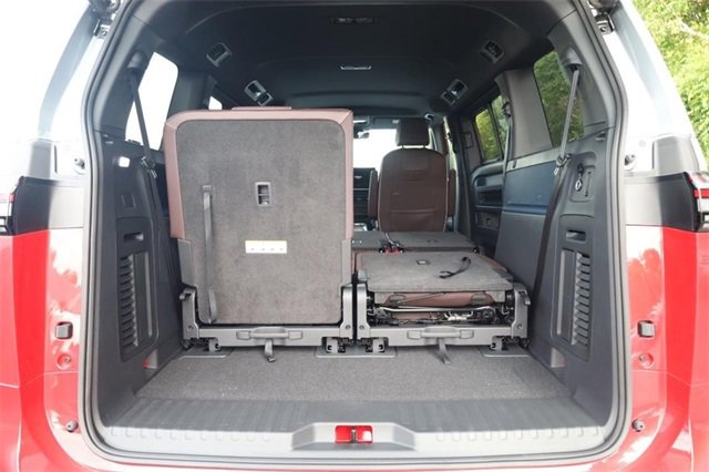 New 2025 Volkswagen ID. Buzz Pro S image 8