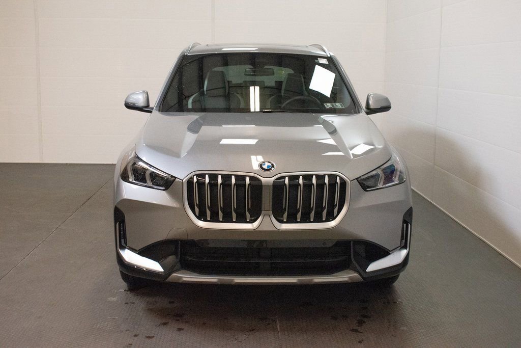 New 2026 BMW X1 xDrive28i w/ Convenience Package image 2