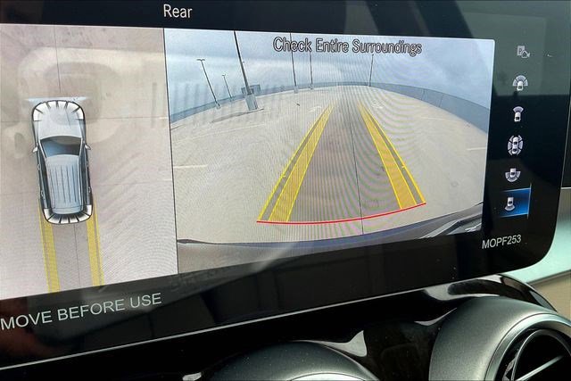 Used 2022 Mercedes-Benz GLC 300 4MATIC image 26