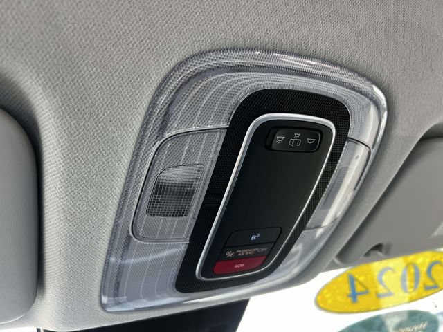 Used 2024 Hyundai Kona SE AWD/4WD image 34