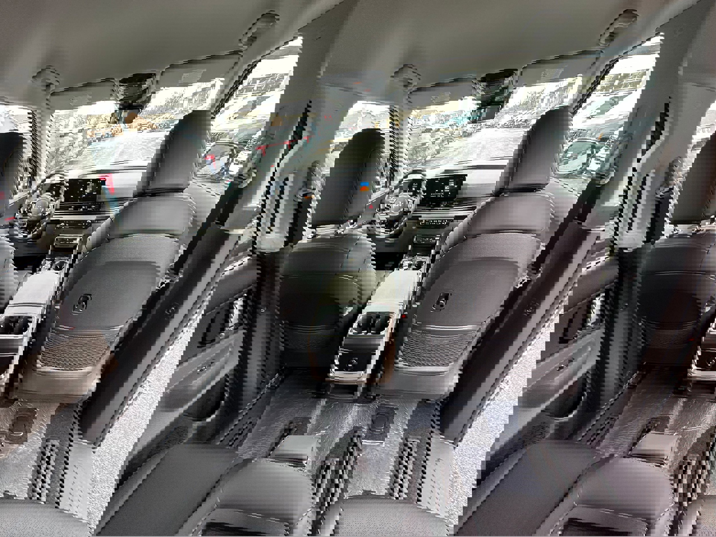 New 2026 Kia Carnival EX image 17