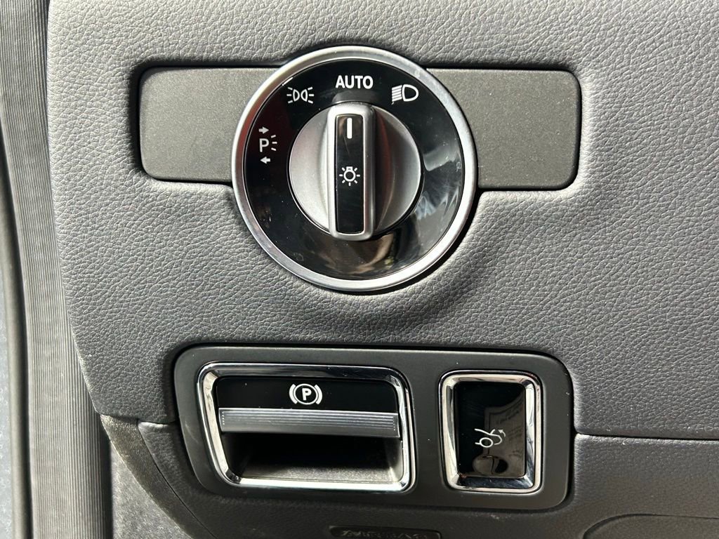 Used 2017 Mercedes-Benz AMG GT Coupe image 28