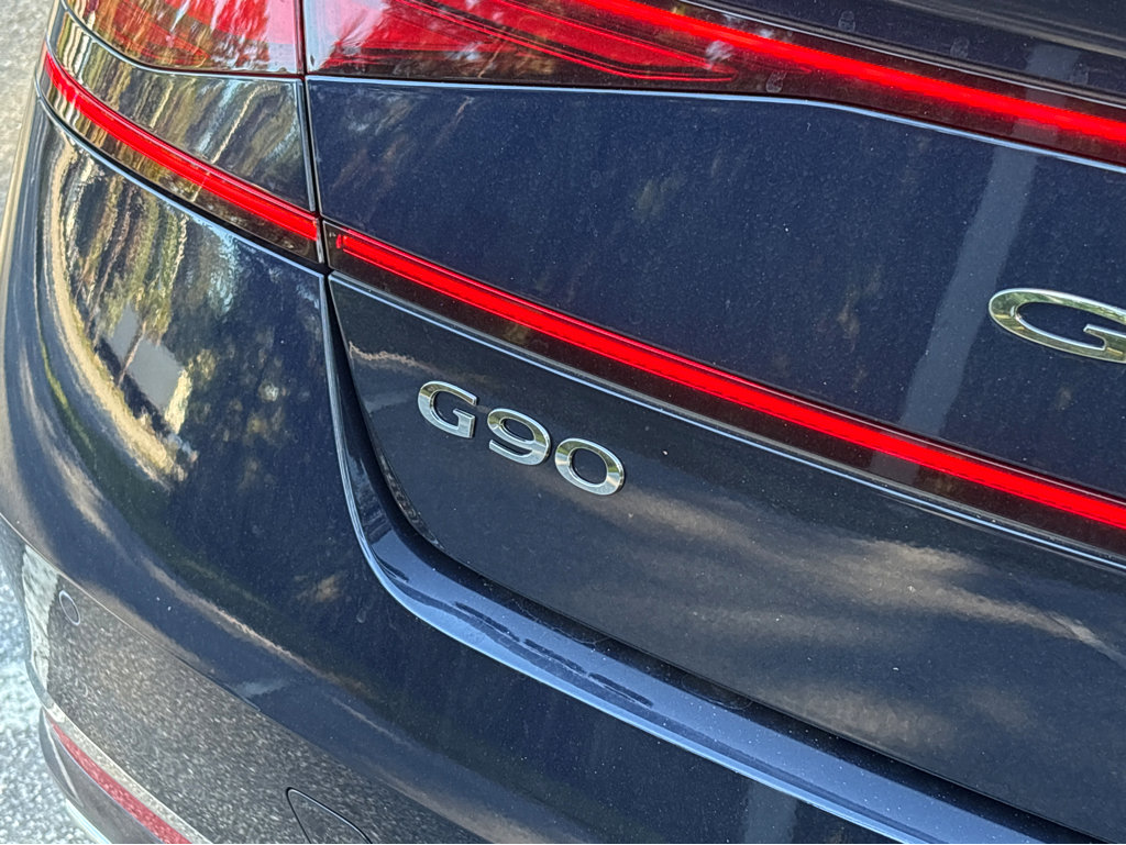 New 2025 Genesis G90 3.5T image 32