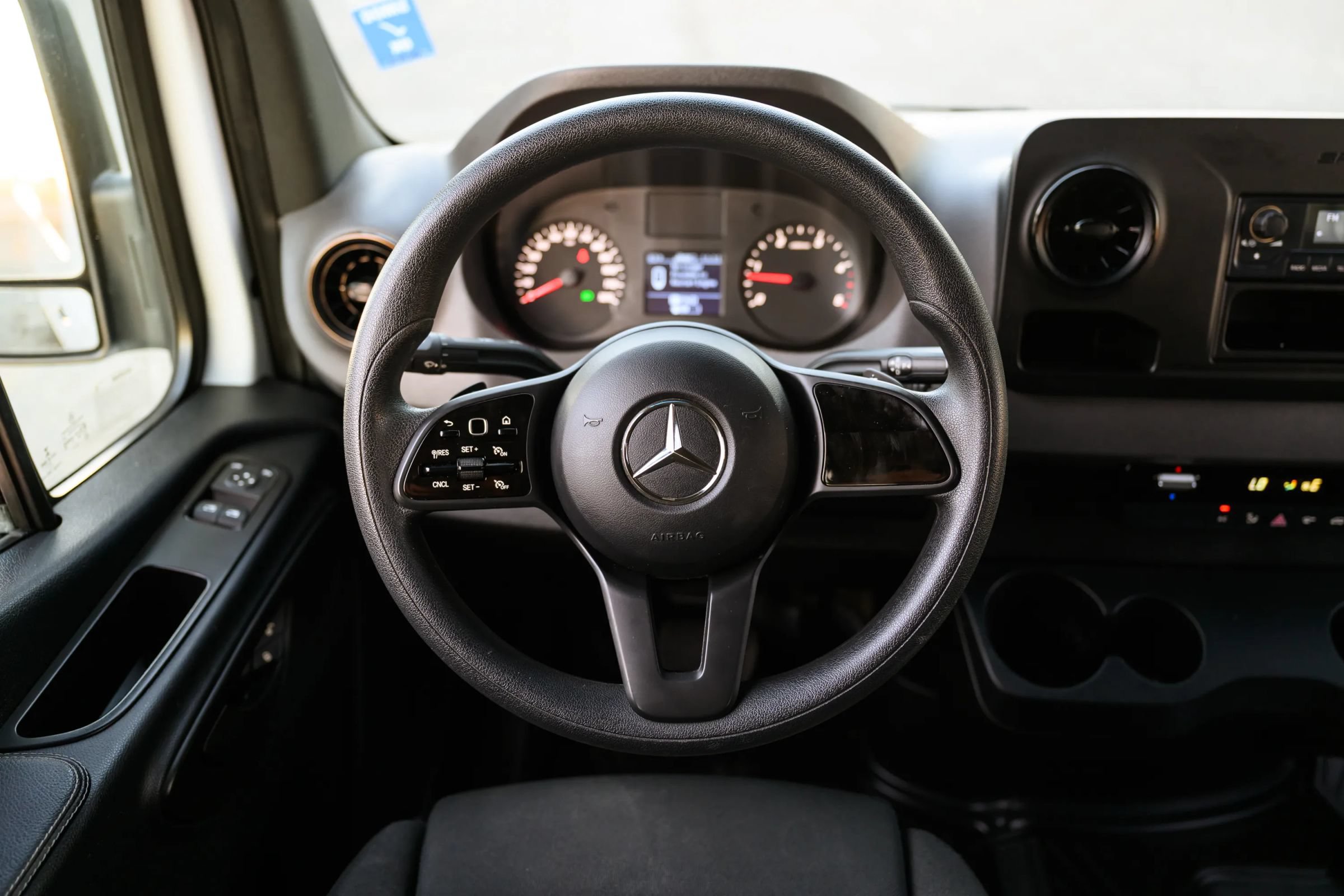 Used 2021 Mercedes-Benz Sprinter 3500 image 41