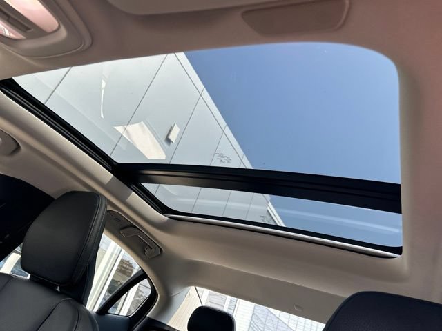 Certified 2023 Volvo S60 B5 Plus w/ Climate Package AWD/4WD image 29