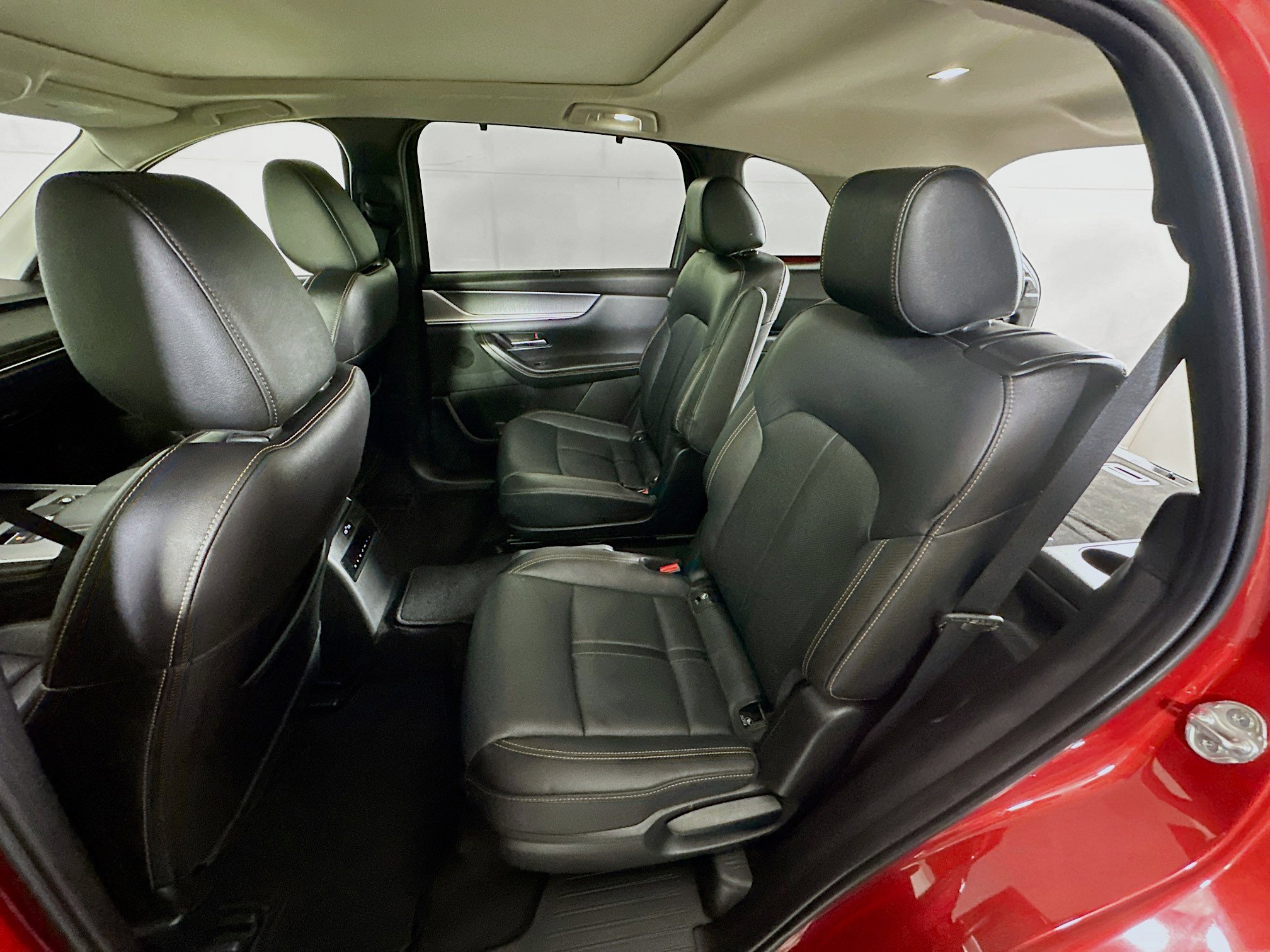 Used 2025 MAZDA CX-90 3.3 Turbo w/ Premium Sport Pkg image 30