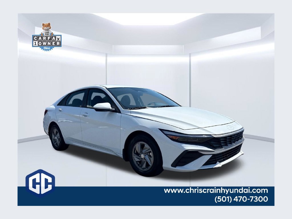Certified 2025 Hyundai Elantra SE