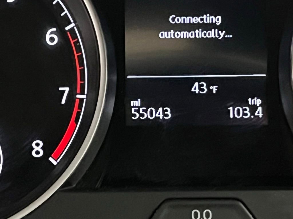 Used 2017 Volkswagen Golf Alltrack S image 21