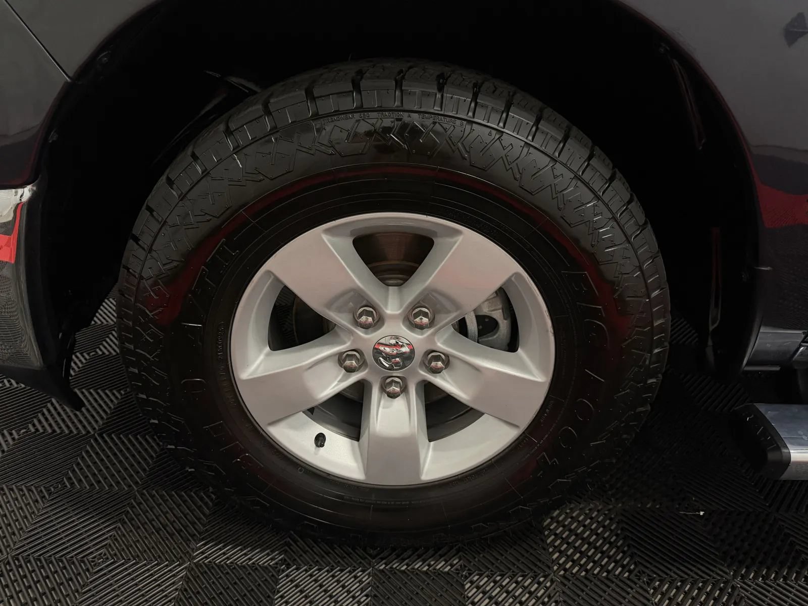Used 2019 RAM 1500 Tradesman w/ Chrome Plus Package RWD image 11