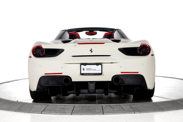 Certified 2018 Ferrari 488 Spider RWD image 8