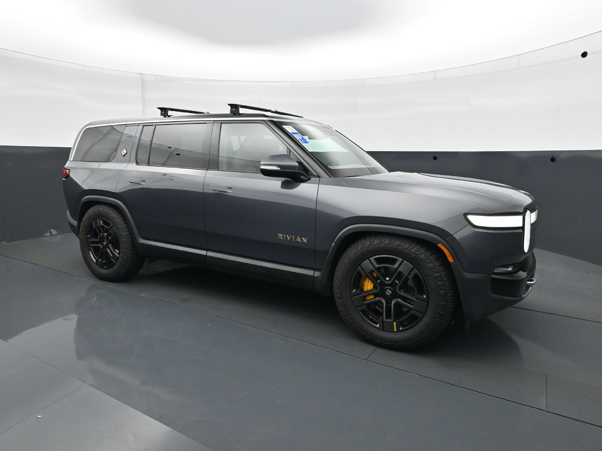 Used 2023 Rivian R1S Adventure Quad AWD/4WD image 9