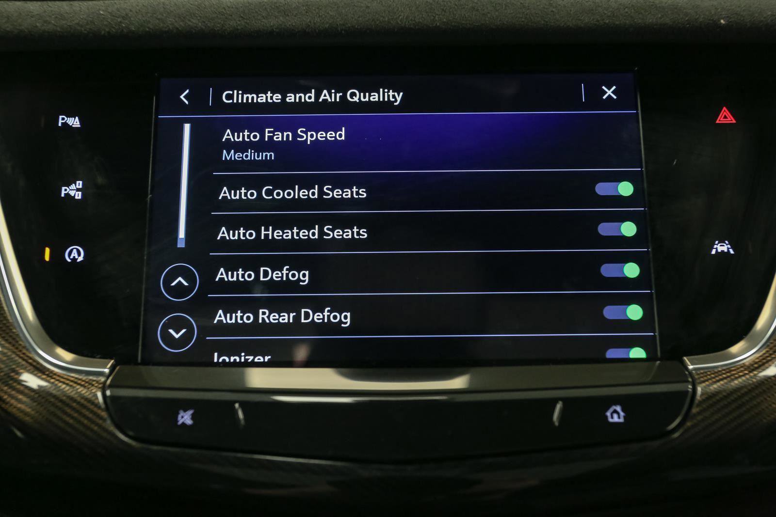 Used 2024 Cadillac XT6 Premium Luxury w/ Platinum Package image 35