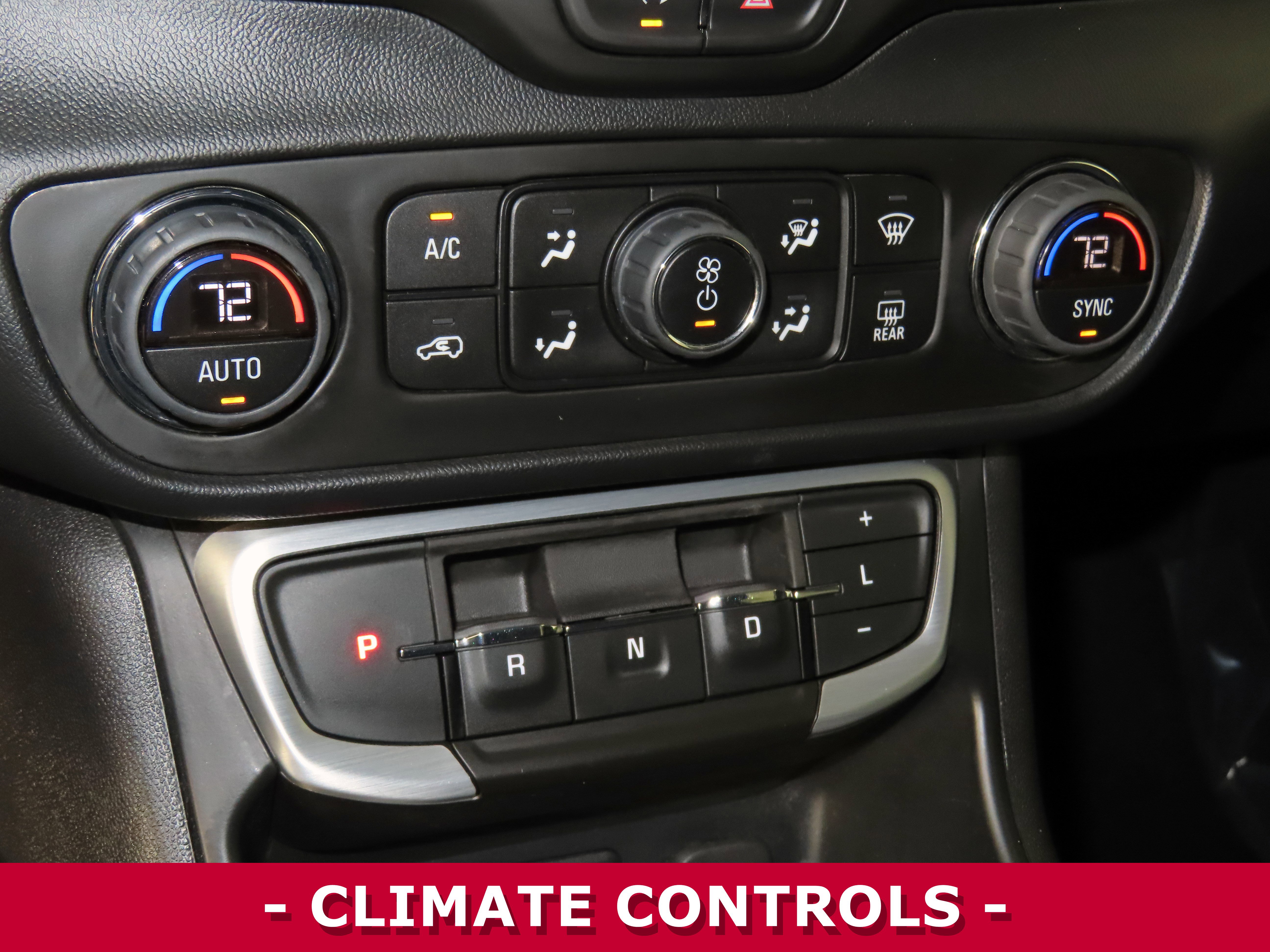 Used 2023 GMC Terrain SLE w/ Driver Convenience Package image 20