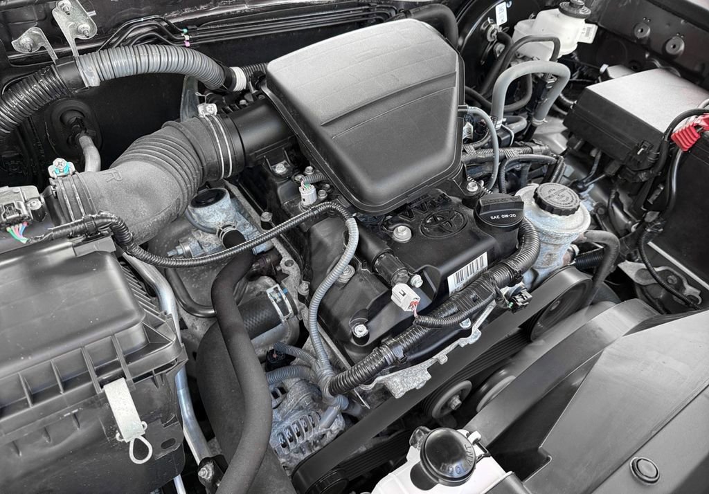 Used 2022 Toyota Tacoma SR5 image 29