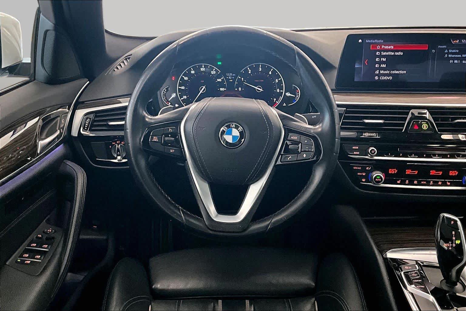 Used 2019 BMW 540i w/ Convenience Package RWD image 15