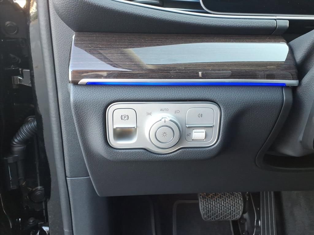 New 2026 Mercedes-Benz GLE 450 4MATIC image 17