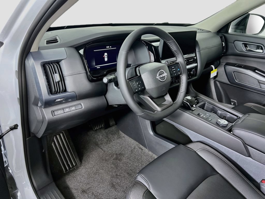 New 2026 Nissan Pathfinder SL AWD/4WD image 8