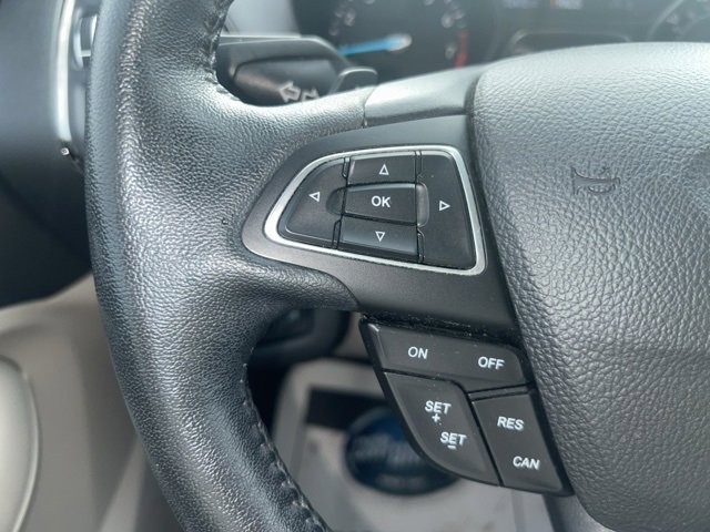 Used 2017 Ford Escape Titanium image 17