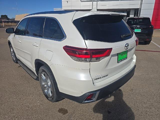 Used 2019 Toyota Highlander FWD V6 image 3