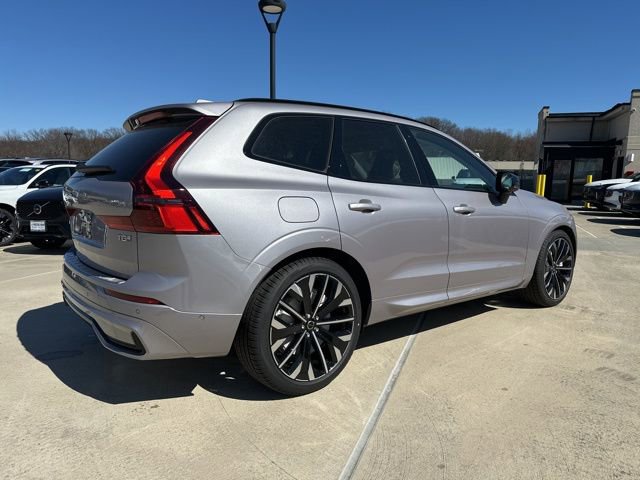 New 2026 Volvo XC60 T8 Ultra w/ Protection Package Premier image 7