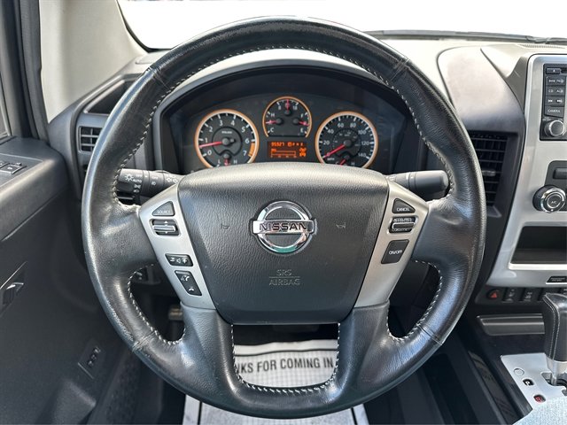 Used 2014 Nissan Titan PRO-4X AWD/4WD image 27