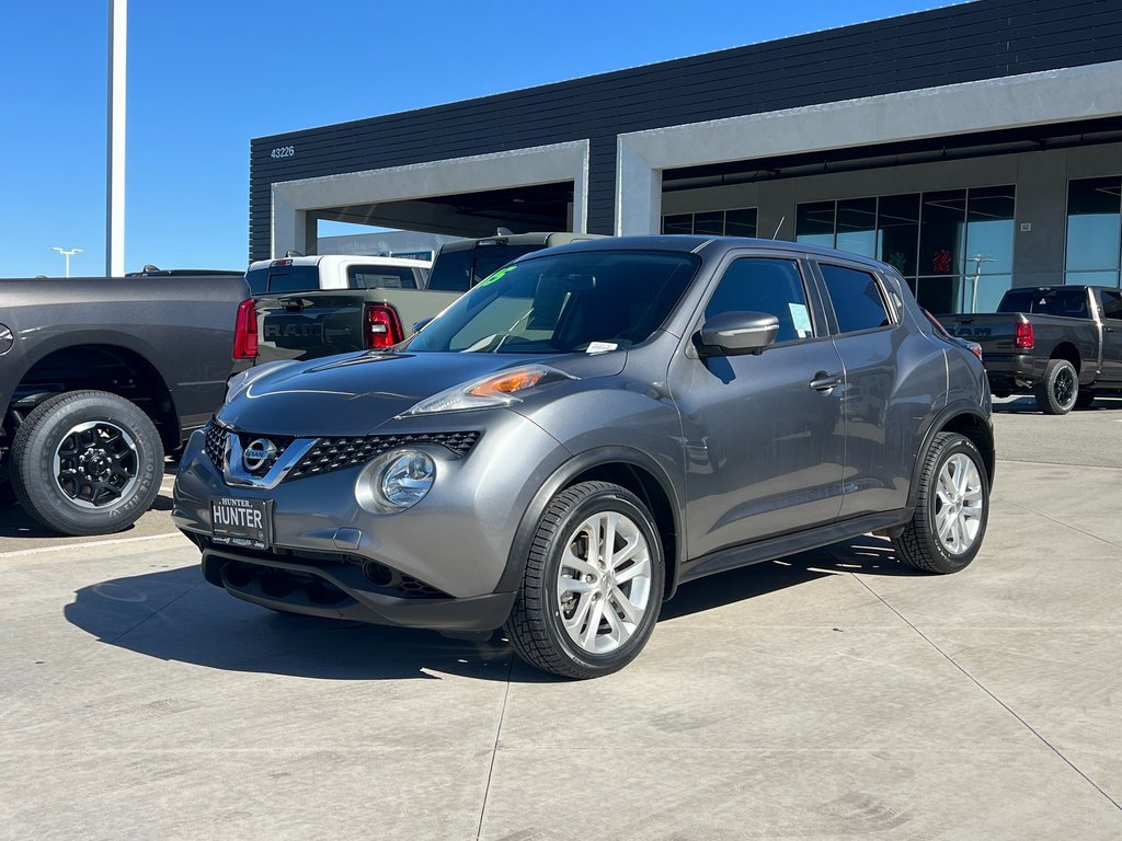 Used 2015 Nissan Juke SV w/ Technology Package image 2