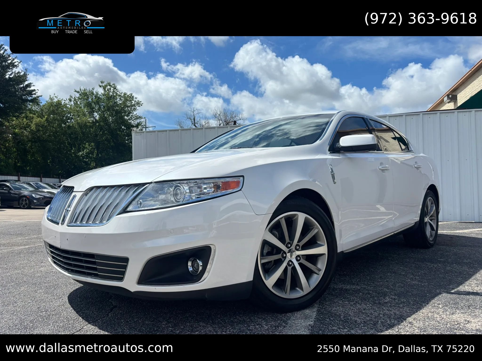 Used 2011 Lincoln MKS FWD image 1