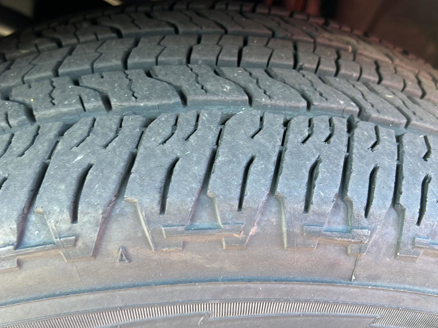 Used 2022 Chevrolet Colorado LT w/ LT Convenience Package image 26