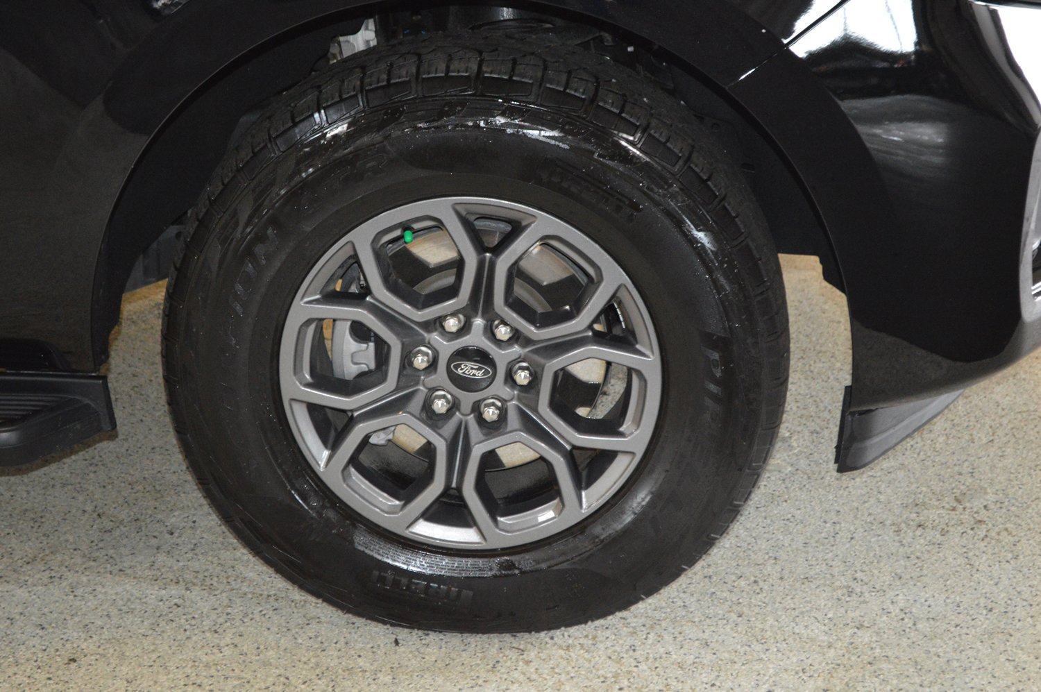 Used 2025 Ford Expedition Max Active image 9