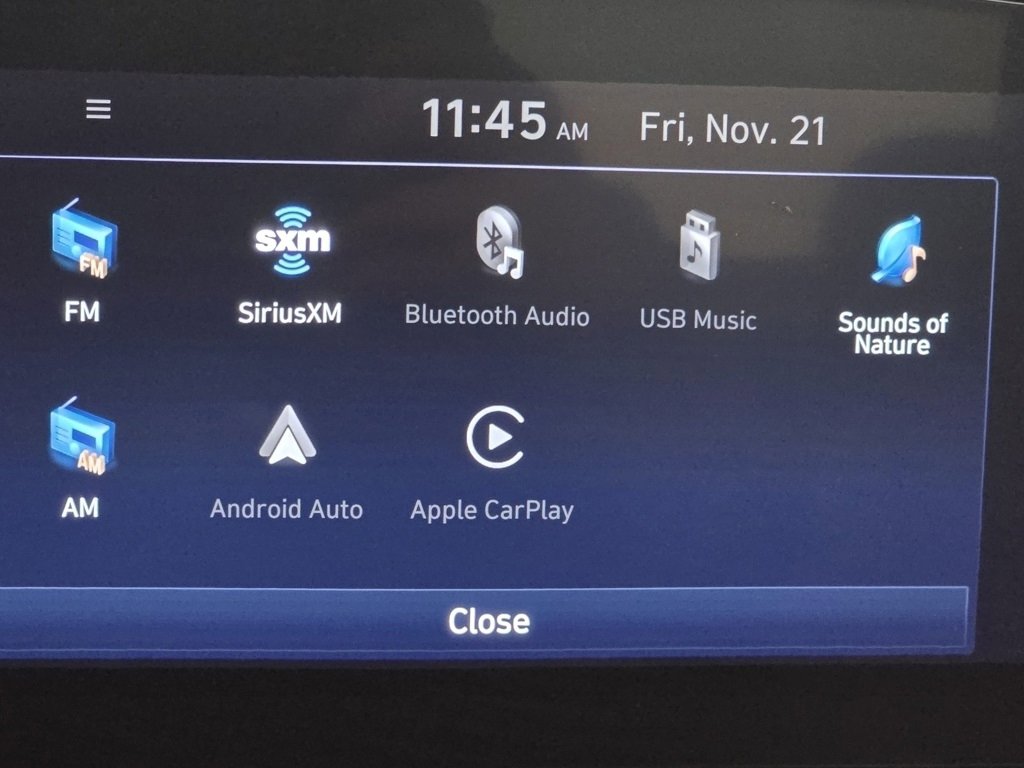 Used 2024 Hyundai Elantra Limited image 5