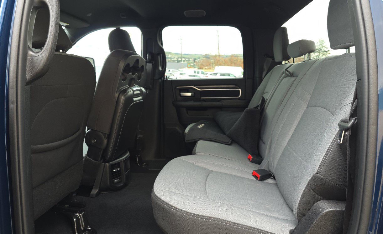 Used 2024 RAM 2500 Big Horn w/ Bed Utility Group image 10