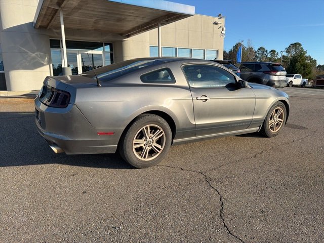 Used 2014 Ford Mustang Coupe image 4