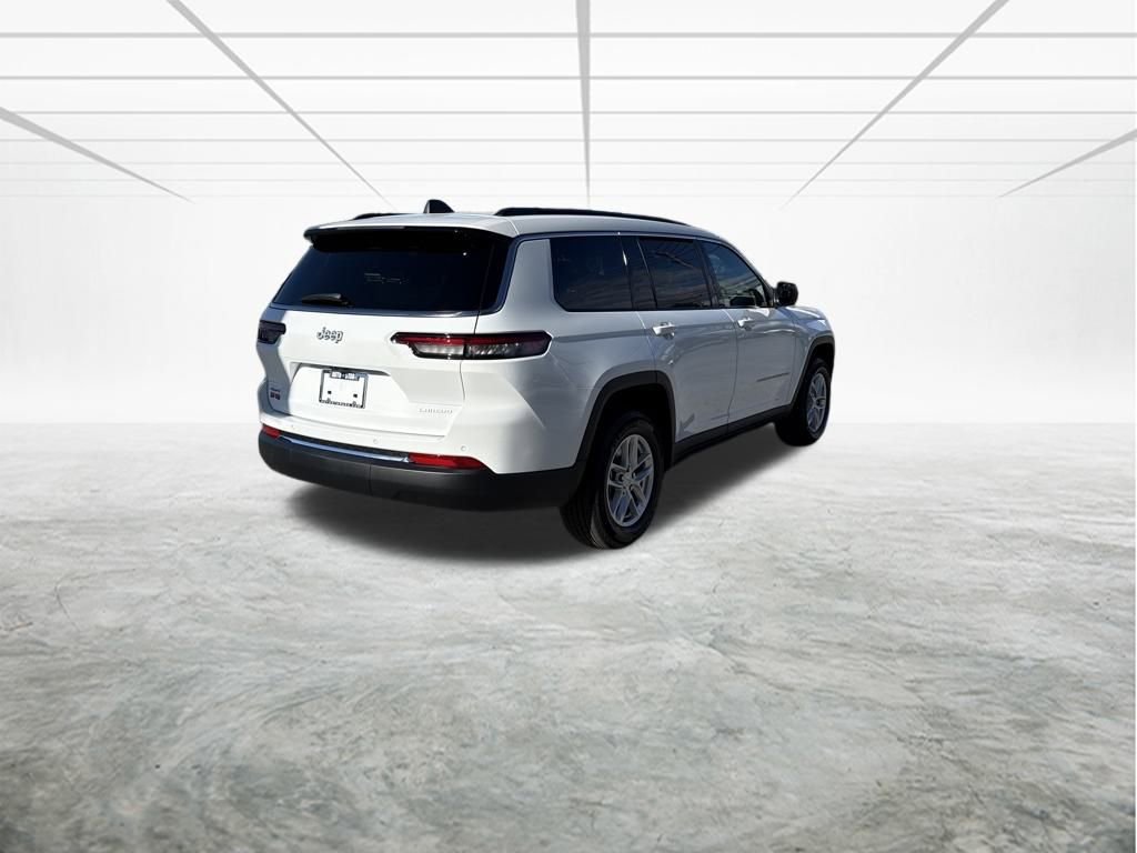 New 2025 Jeep Grand Cherokee L Laredo w/ Luxury Tech Group I image 3
