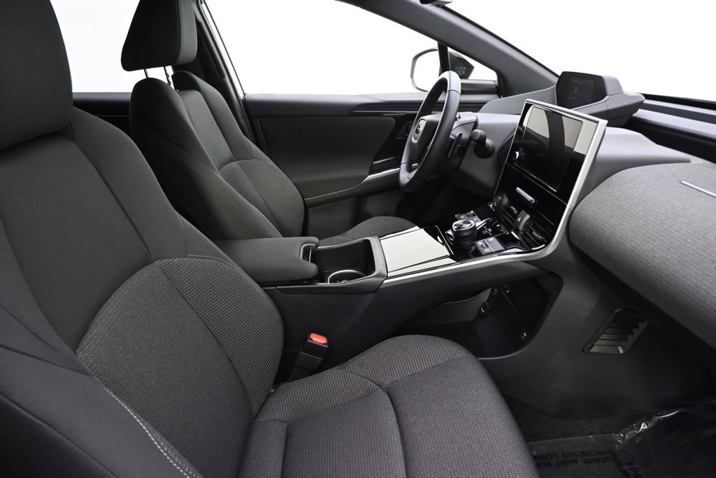 Used 2023 Subaru Solterra AWD image 16