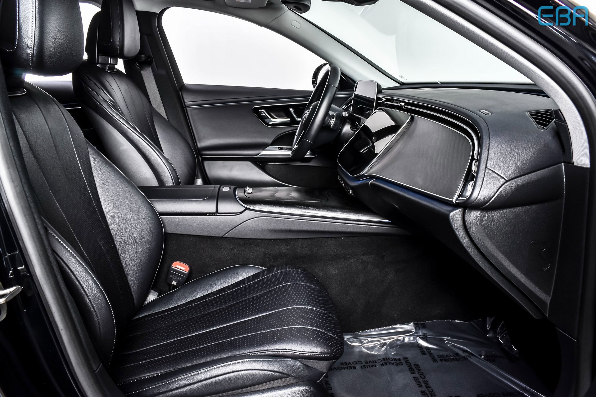 Used 2025 Mercedes-Benz E 350 4MATIC Sedan image 25