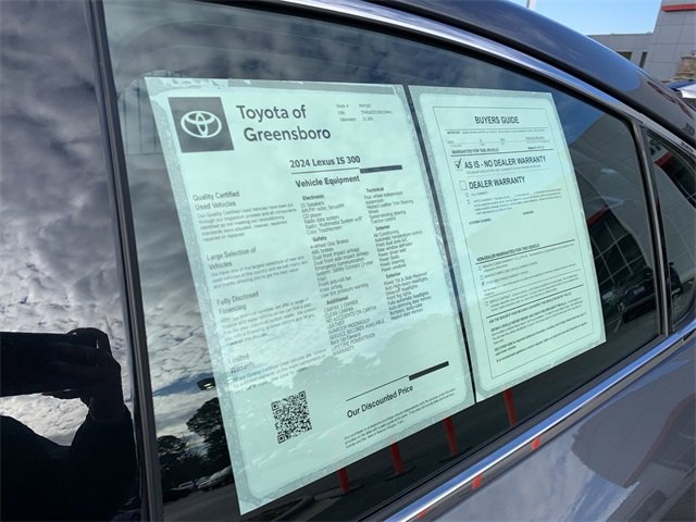 Used 2024 Lexus IS 300 w/ Comfort Package image 37