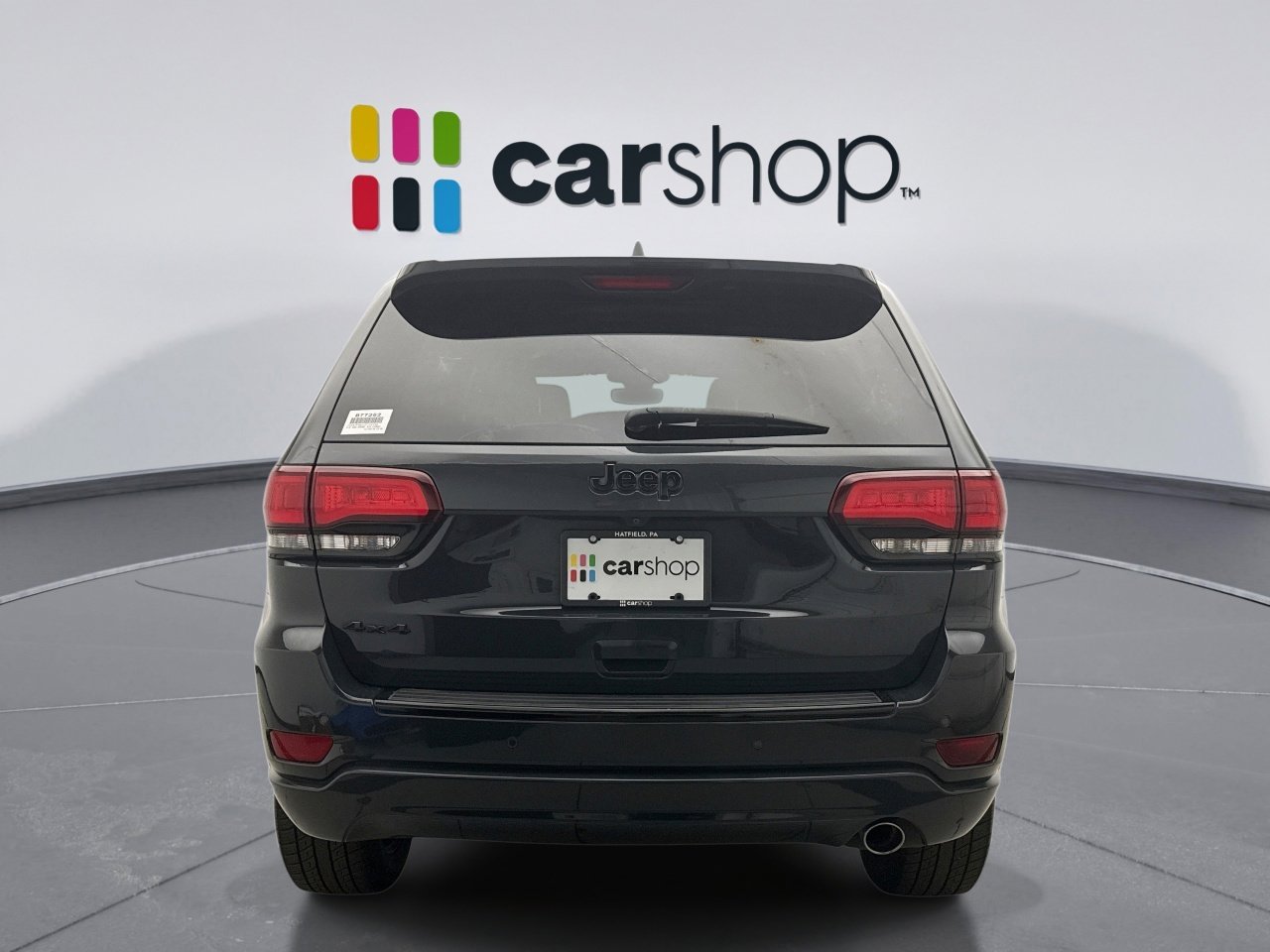 Used 2018 Jeep Grand Cherokee Altitude AWD/4WD image 4