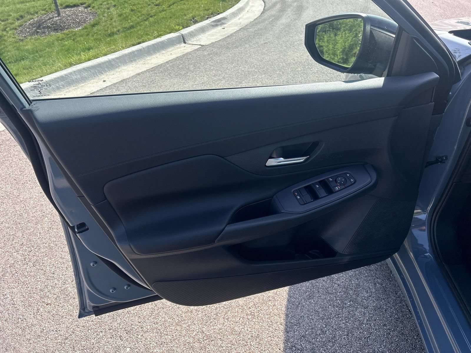 New 2026 Nissan Sentra SV w/ Floor Mat Package FWD image 25