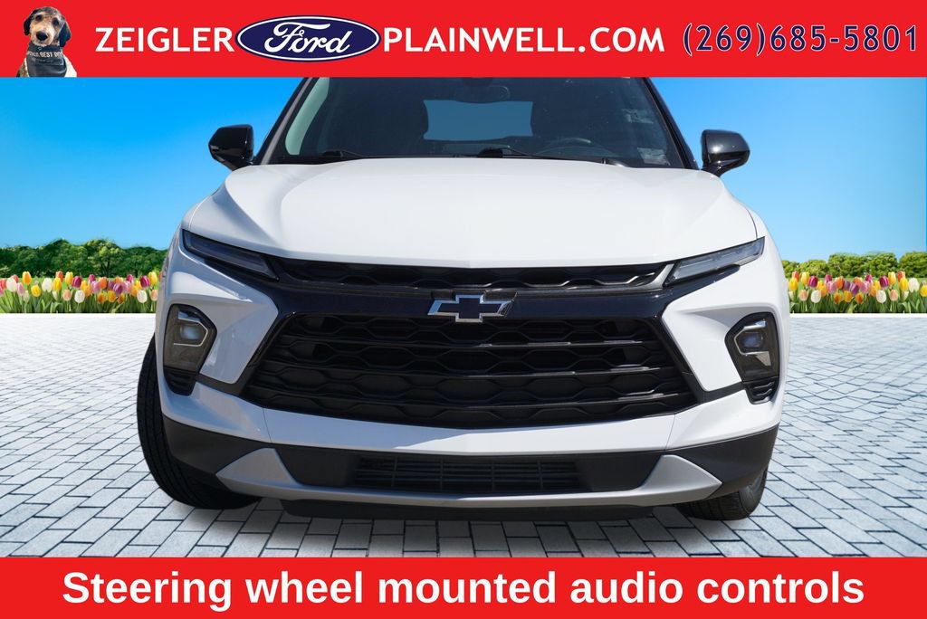 Used 2023 Chevrolet Blazer LT w/ Convenience Package FWD image 8