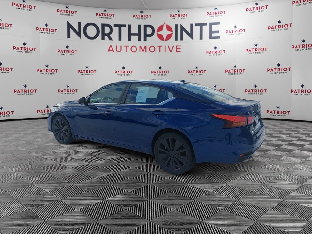Used 2020 Nissan Altima 2.5 SR w/ Premium Package AWD/4WD image 4